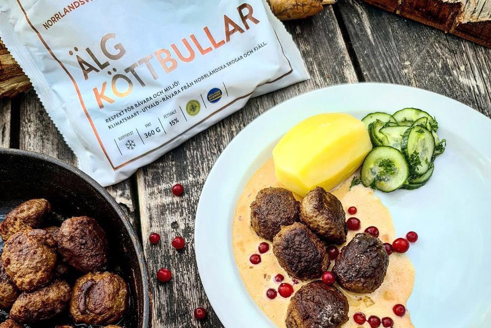 Dukat för utemiddag med Norrlandsvilt Älgköttbullar