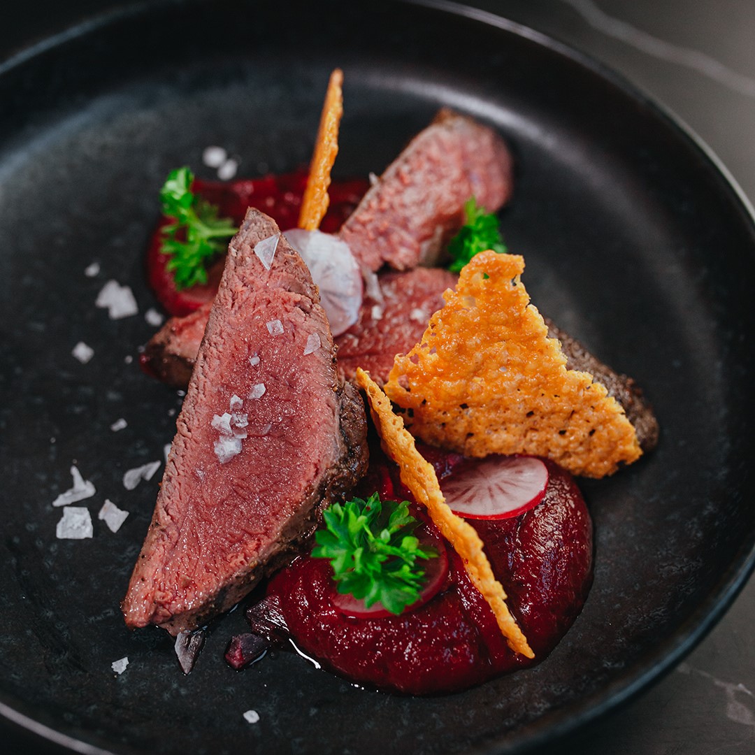 Reninnanlår med gruyereostchips